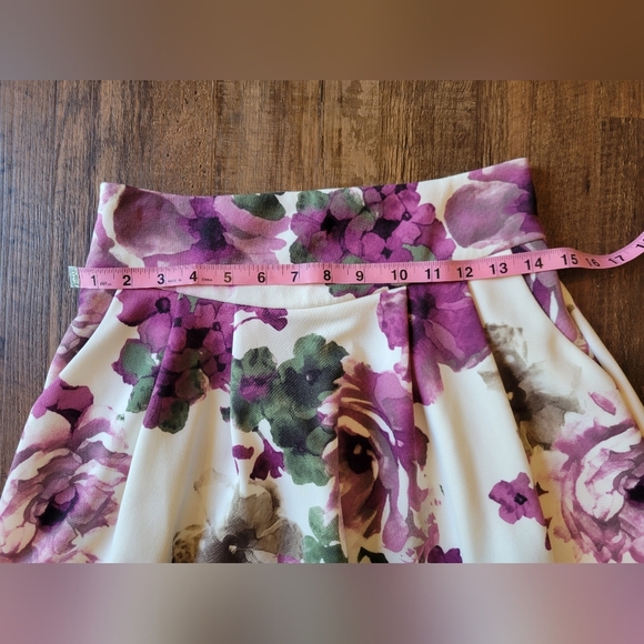 Potter's Pot Made in USA Purple Floral Skirt - Picture 6 of 7